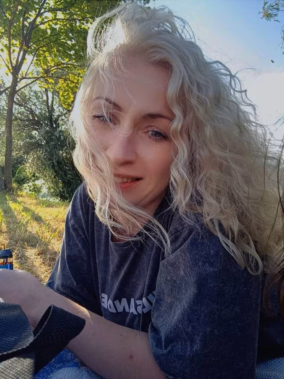 Tatiana dating a woman 3 years younger
