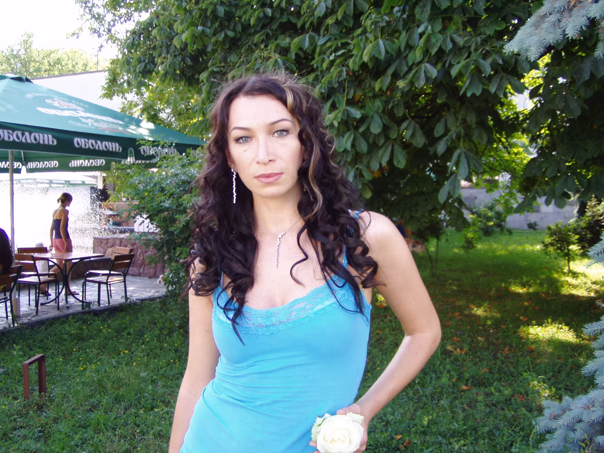 Natalia woman dating man 6 years younger