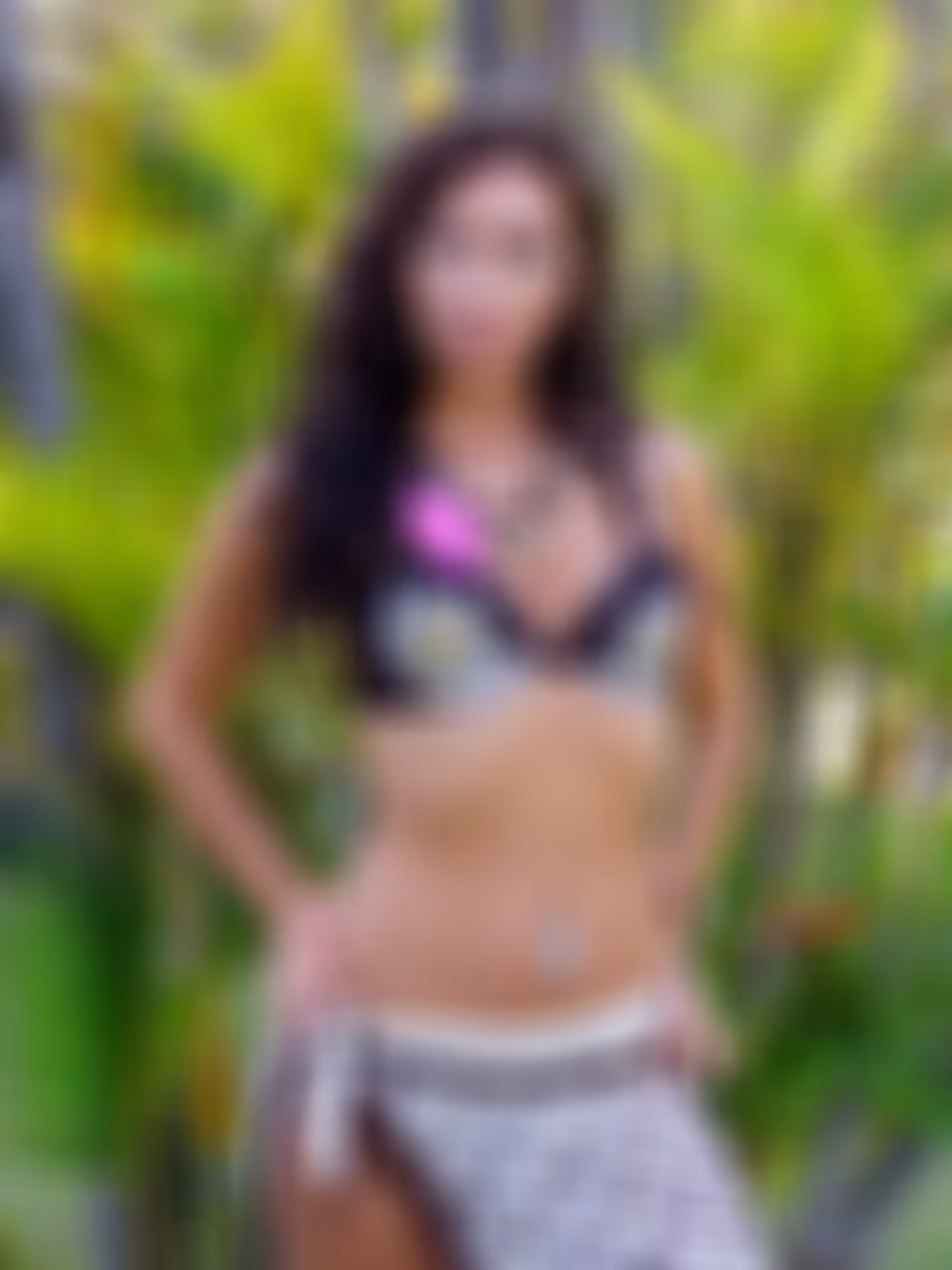Natalia woman dating man 6 years younger