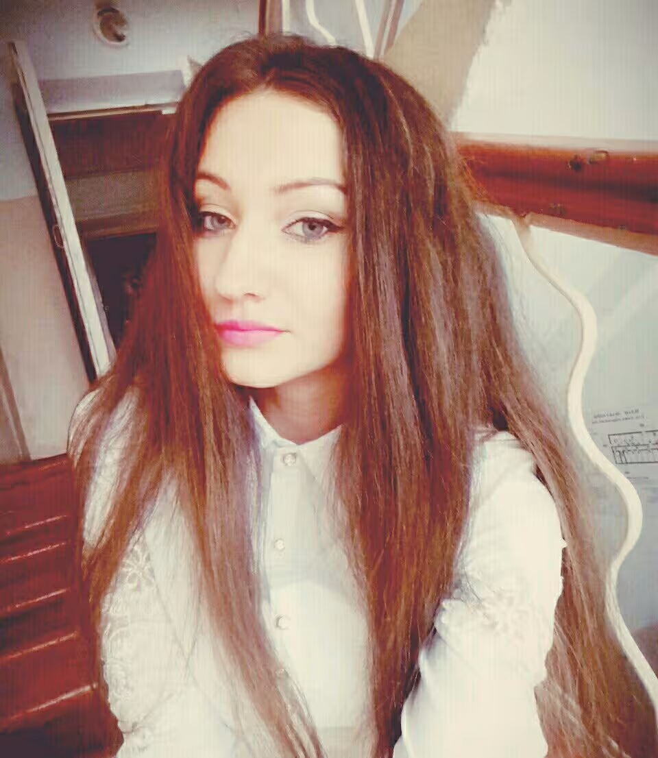 Alina dating woman 7 years older