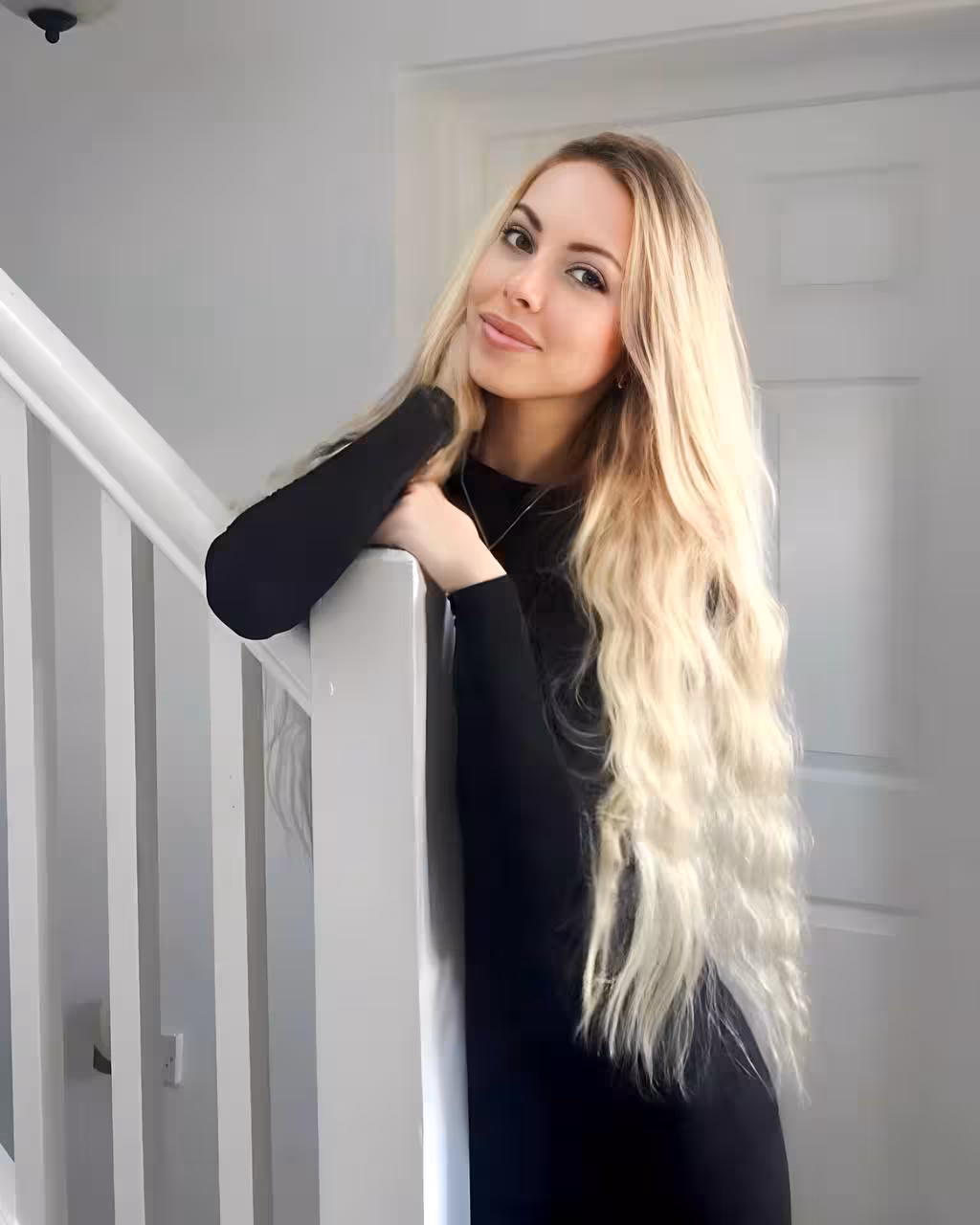 Olha dating woman 8 years younger
