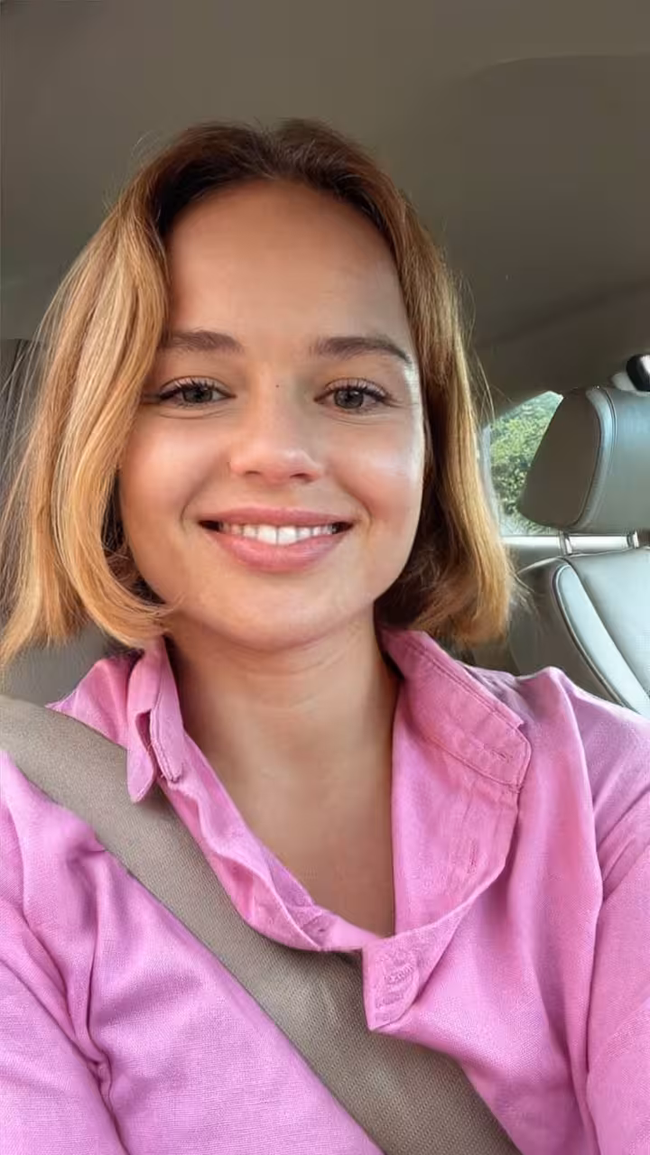 Olena dating a woman 4 years younger