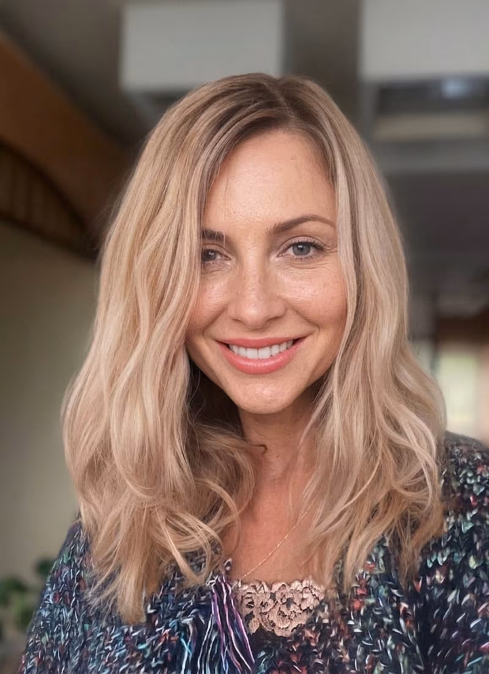 Natalia  dating woman 40 years older