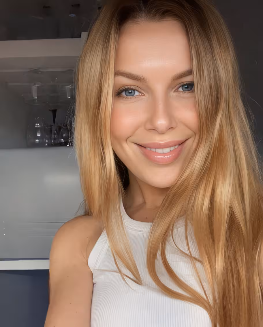Viktoriia  how to start dating for marriage