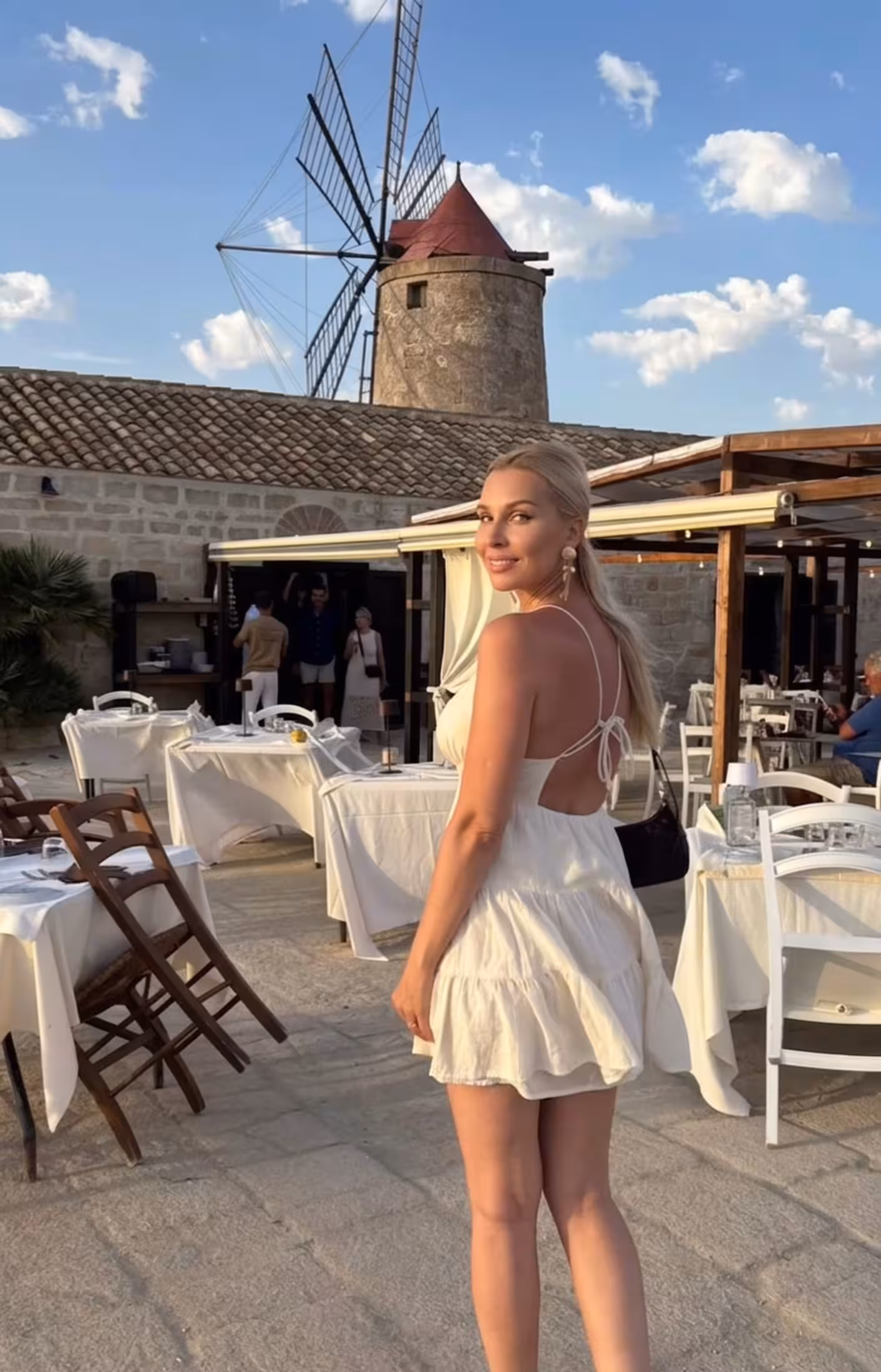 Anna  russian dating app free