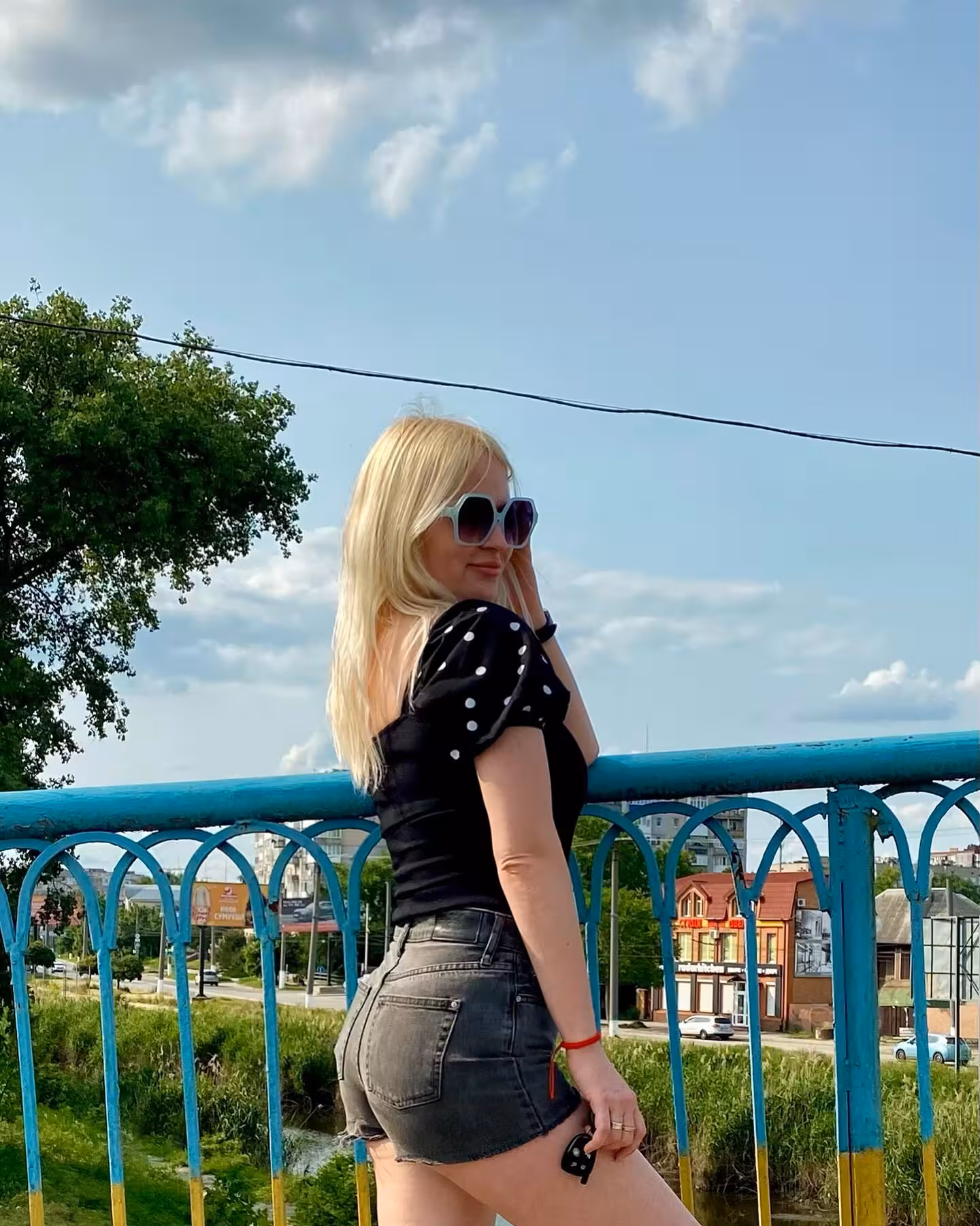 Olena russian dating app free