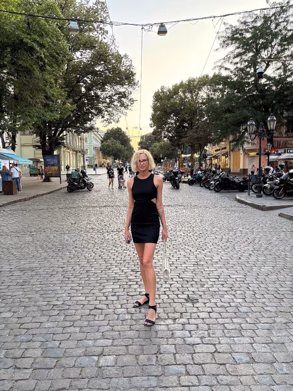 Irina woman dating someone 7 years younger