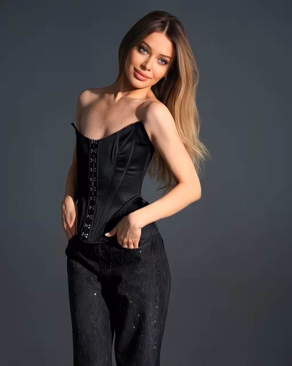 Anastasia woman dating someone 7 years younger