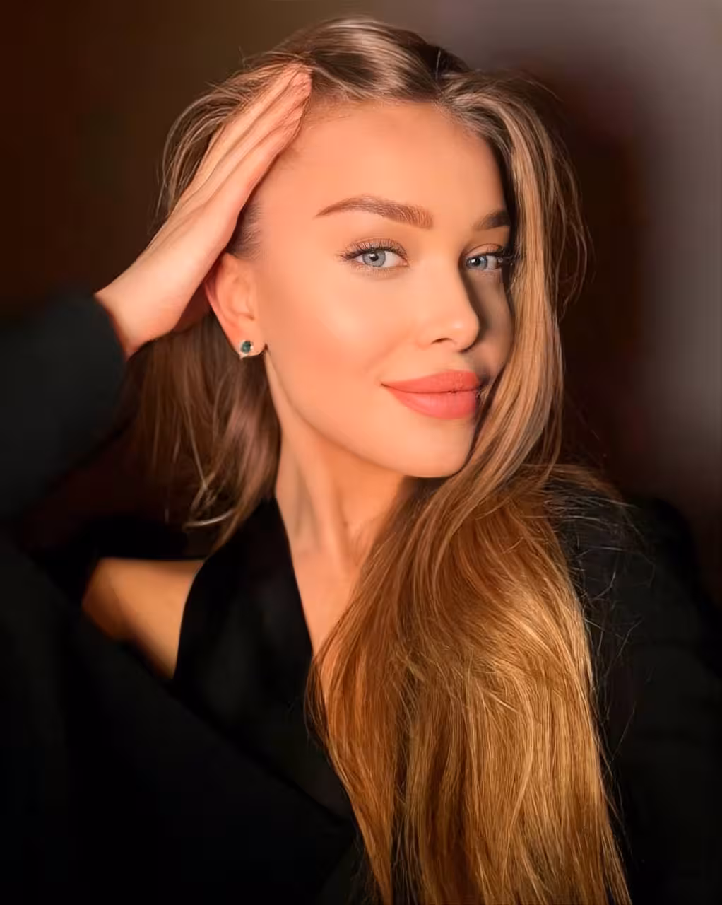 Anastasia woman dating someone 7 years younger