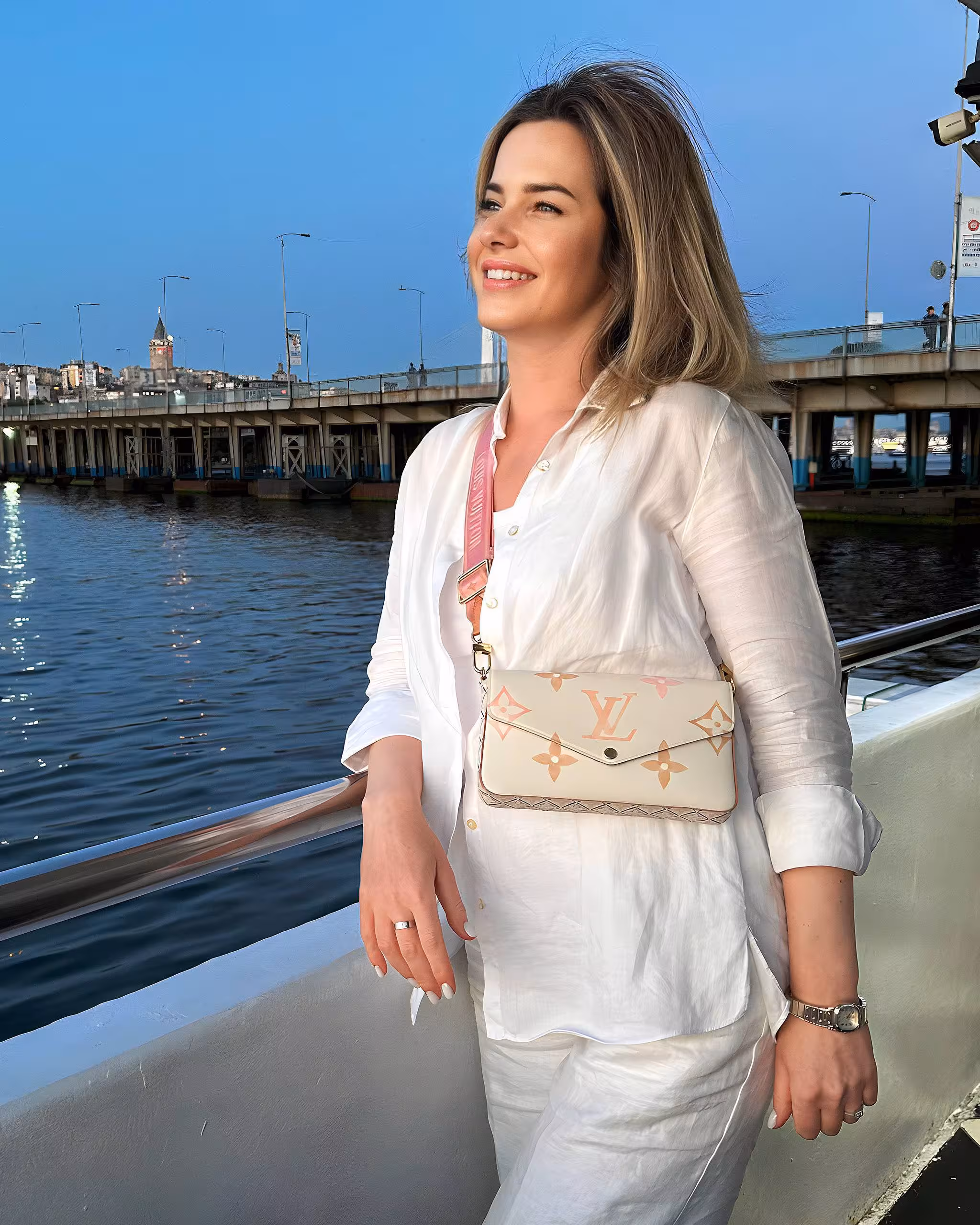 Katerina 38 yo from Krakow Poland I dream of a wedding full of joy