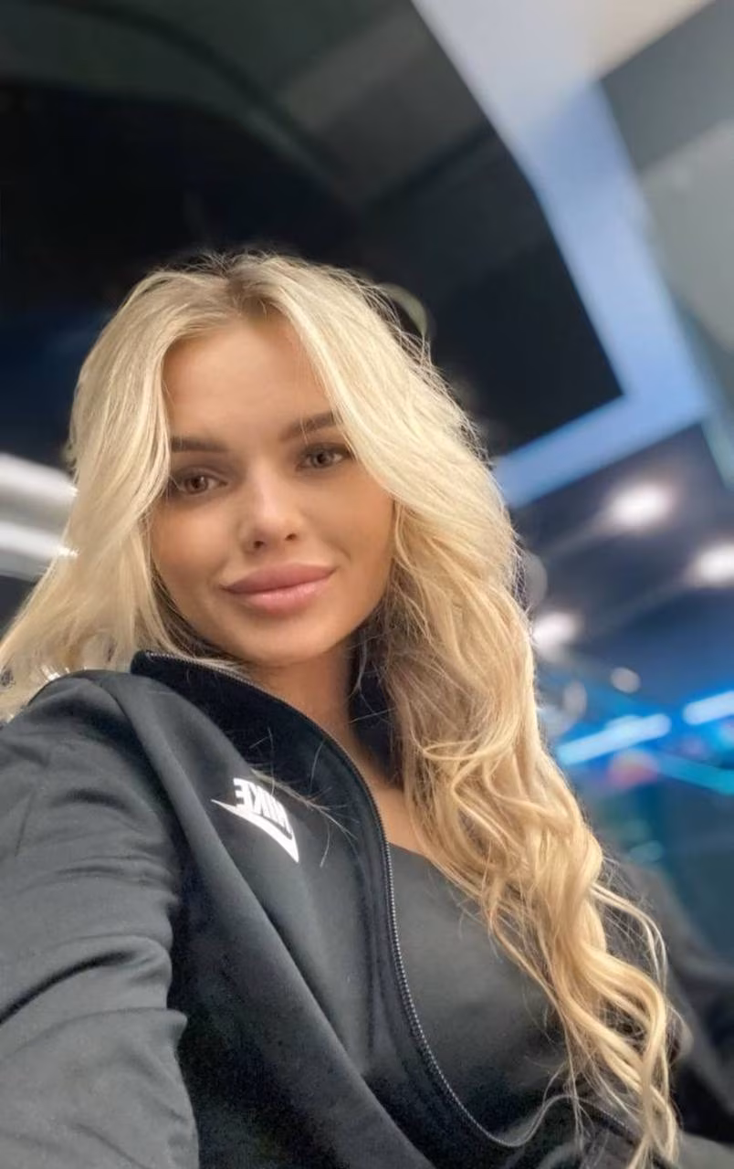 Svitlana 41 București Romania I'm dating to find my forever partner