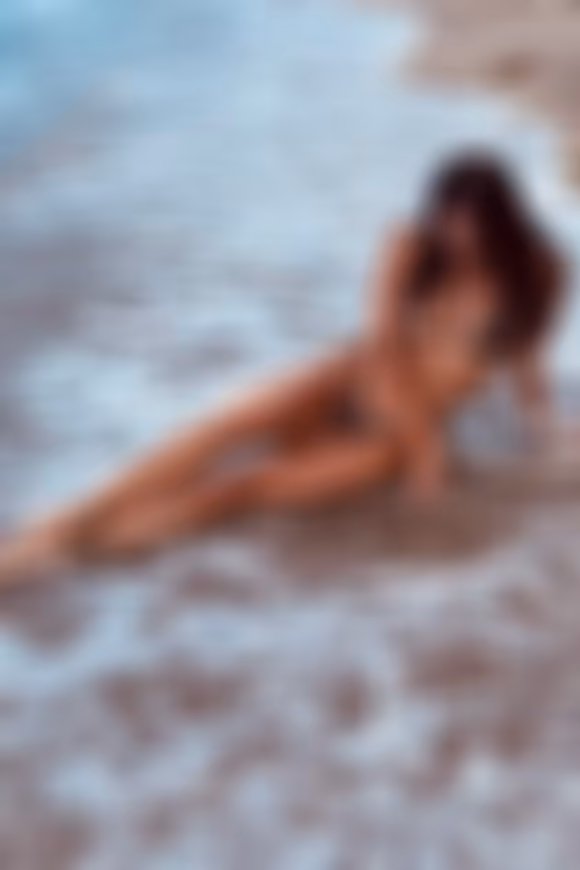 Yana 37 yo from Kyiv  Ukraine I want a matrimony full of respect