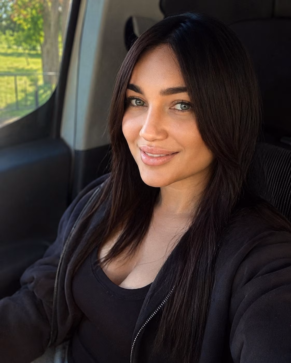 Liudmyla 39 Kyiv  Ukraine I want to tie the knot with a good man