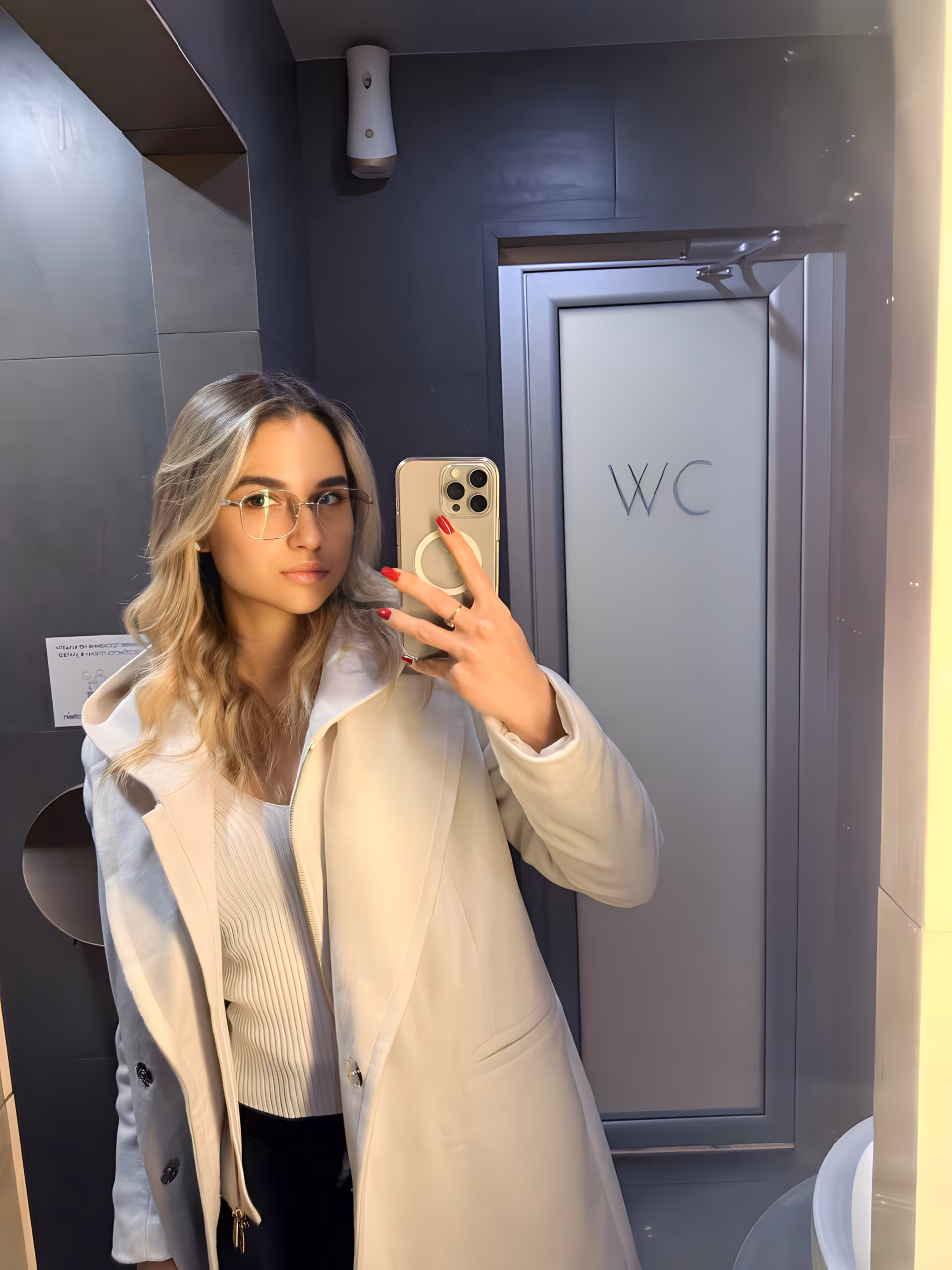 Daryna 22 Kharkiv  Ukraine Marriage is my ultimate relationship goal