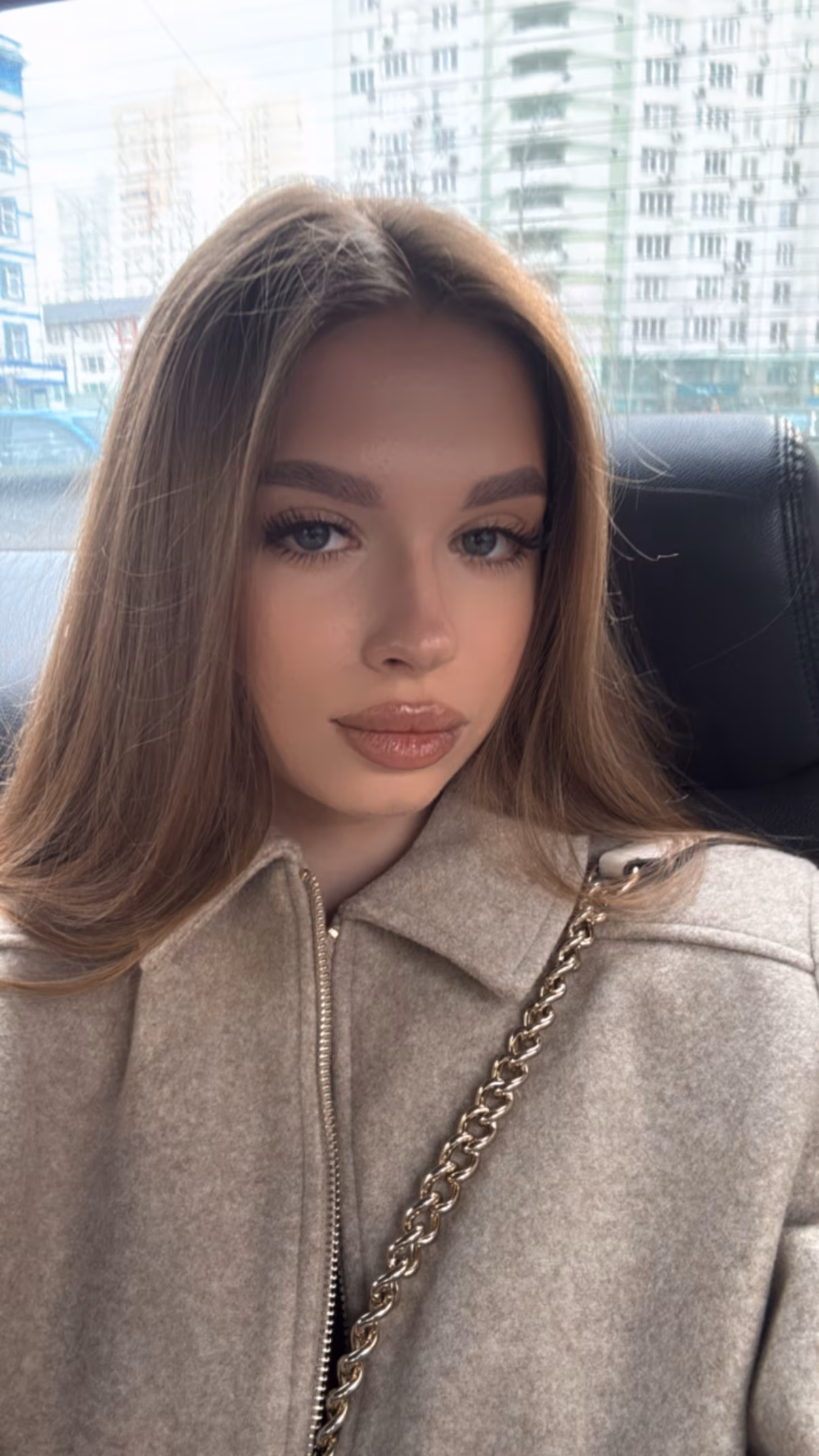 Yelyzaveta 20 Kyiv Ukraine My dream is to find my prince for marriage