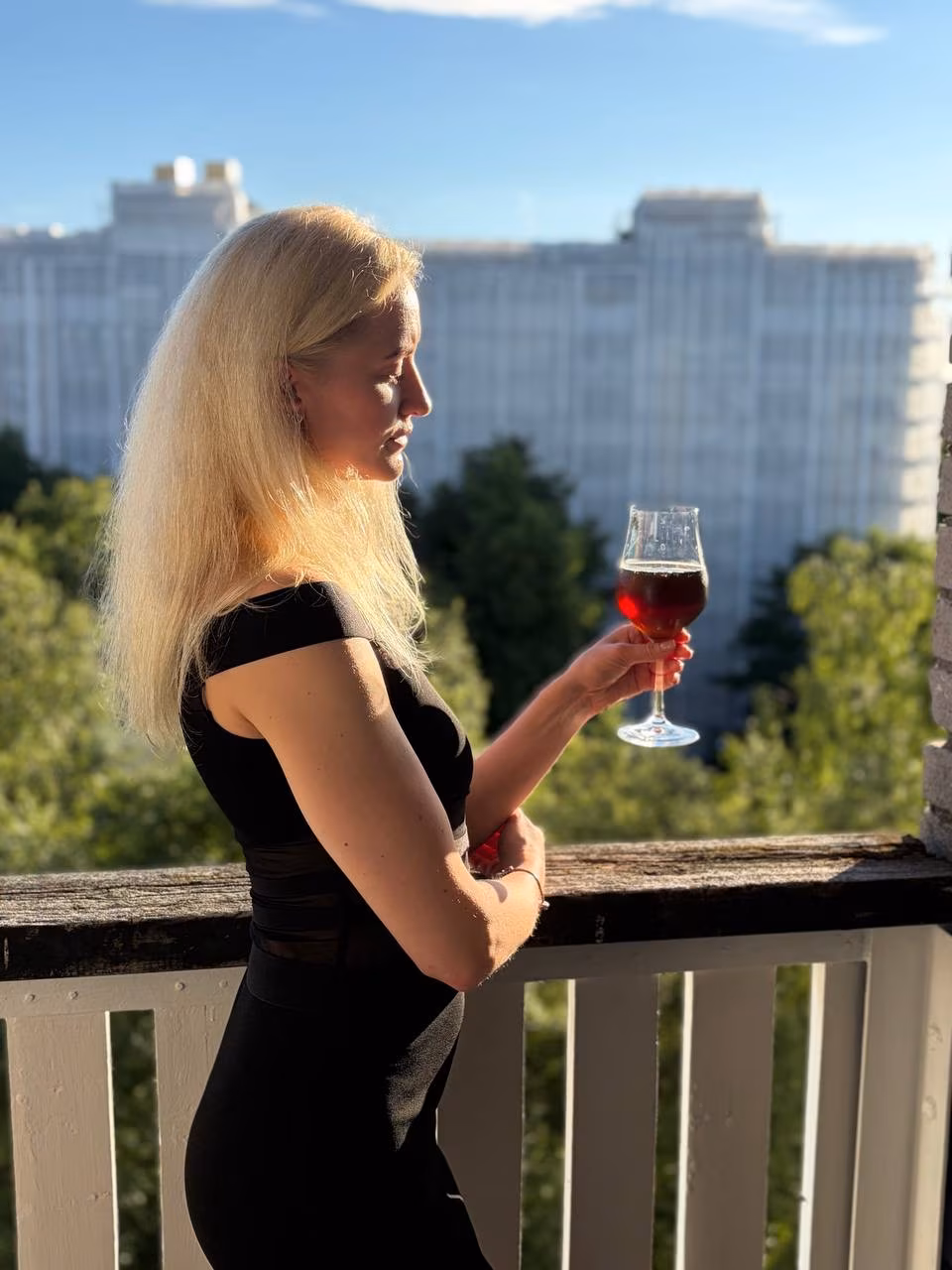 Iaroslava 42 Glukhov Ukraine I want a holy union with a faithful man