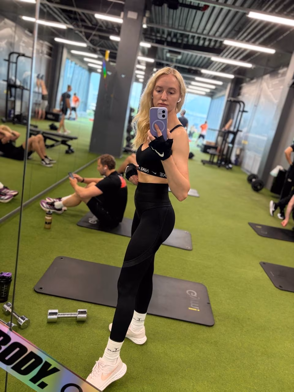 Iaroslava 42 Glukhov Ukraine I want a holy union with a faithful man