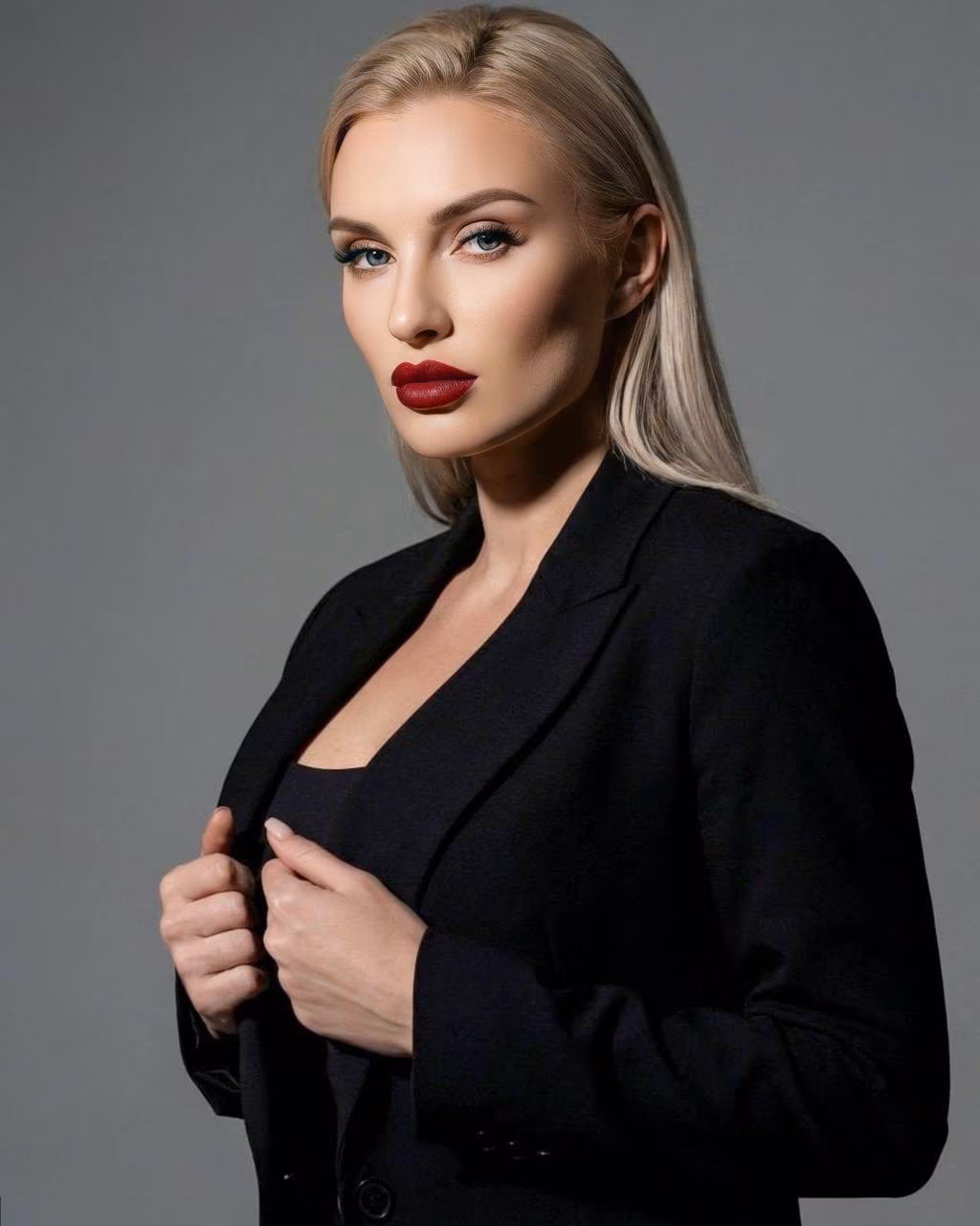 Kateryna 40 Kyiv Ukraine I want a lifelong marriage full of love