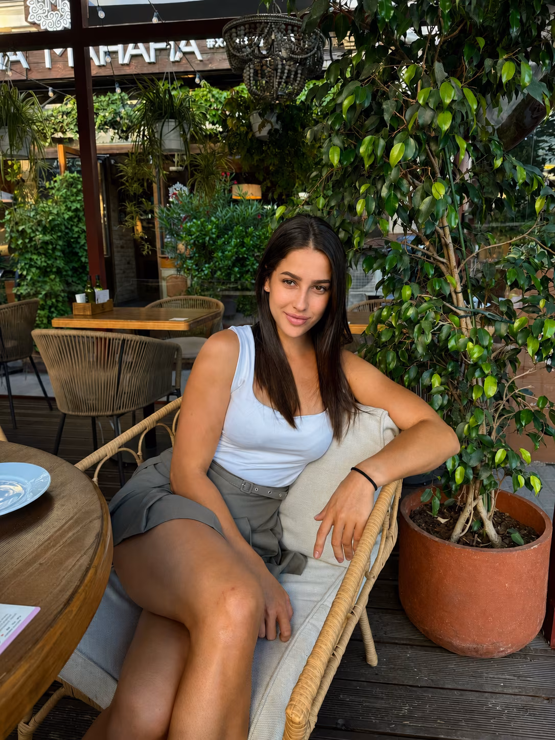 Alla 26 Kyiv   Ukraine My dream is to be a devoted wife