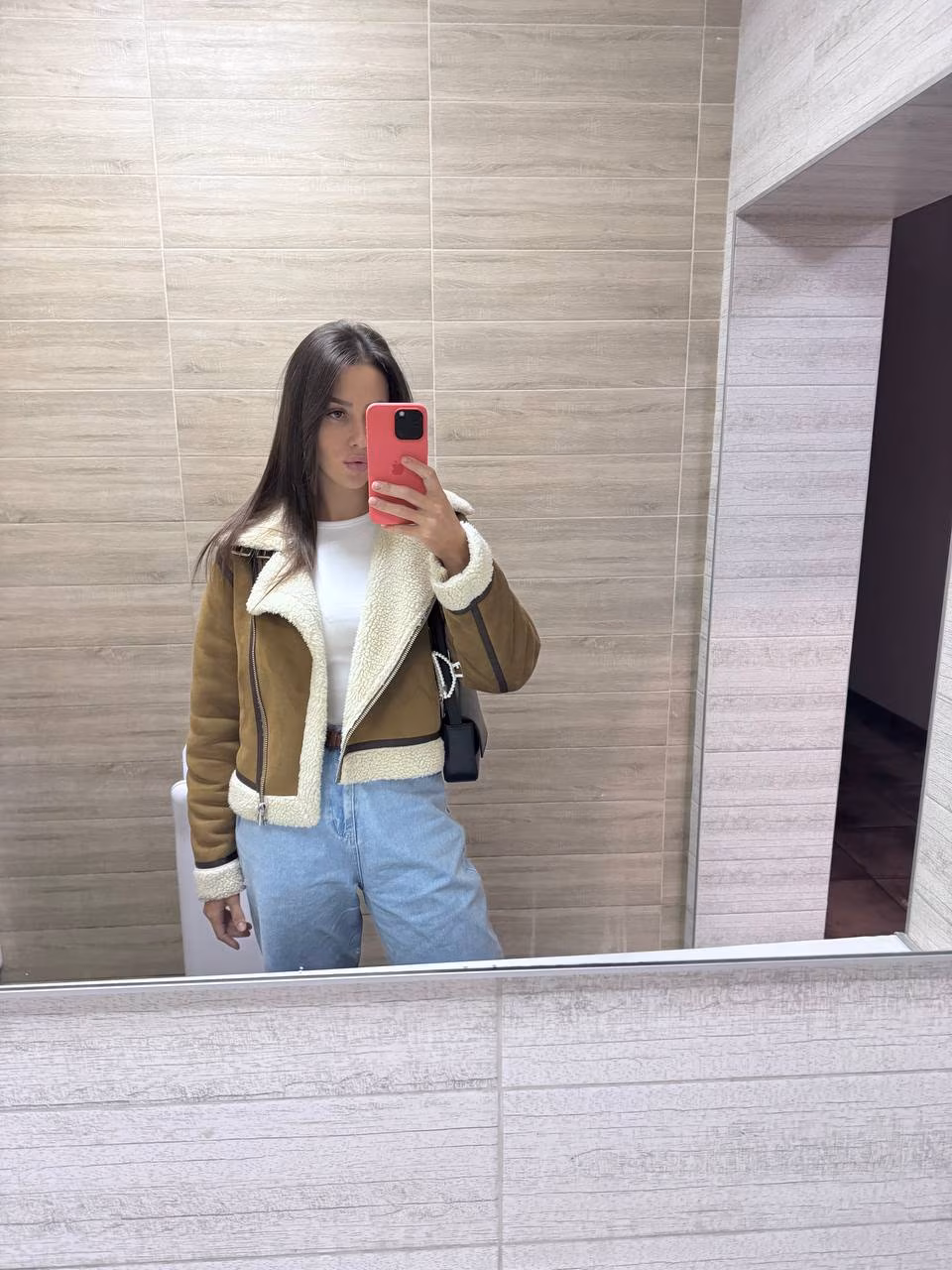 Alla 26 Kyiv   Ukraine My dream is to be a devoted wife