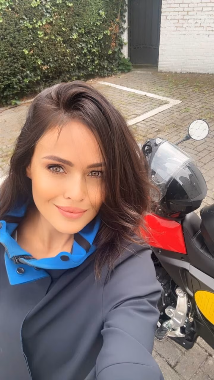 Olena 43 Cyprus/New York Cyprus Dating seriously for marriage is my way