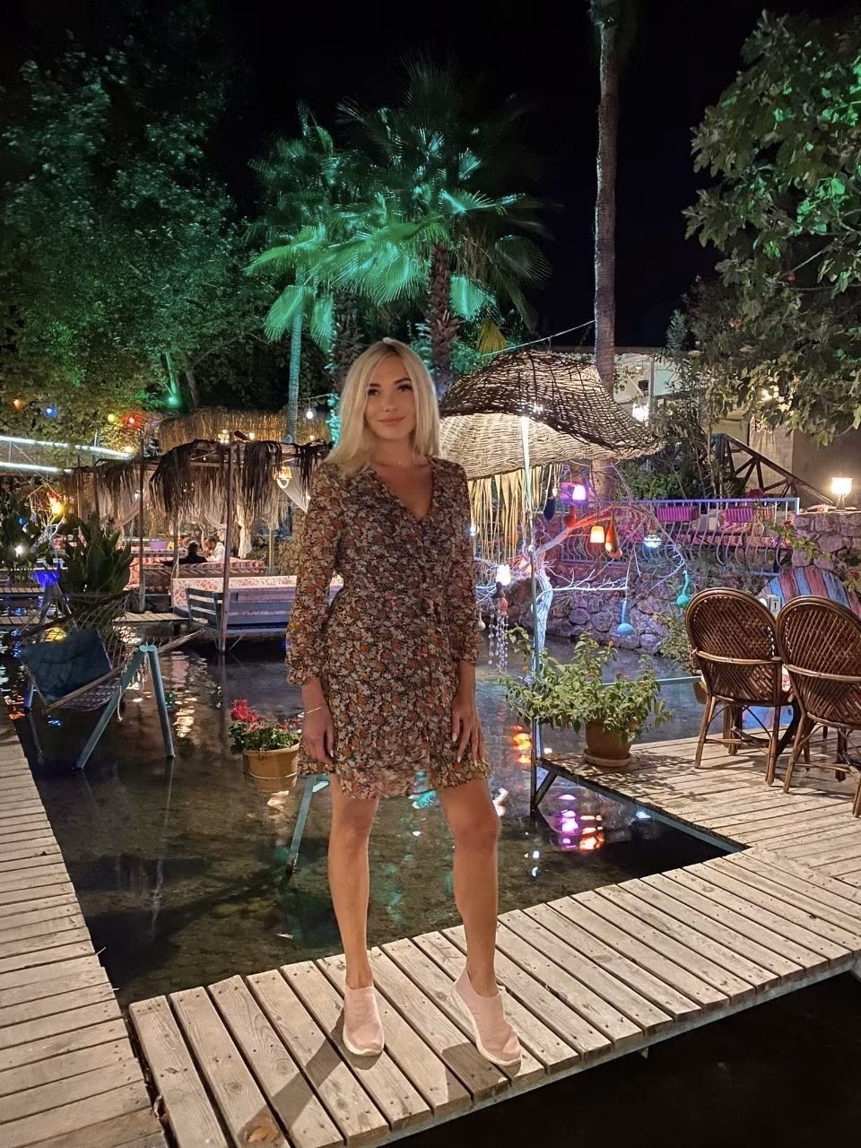 Yuliia 47 Berlin Germany I dream of a happy and loving marriage