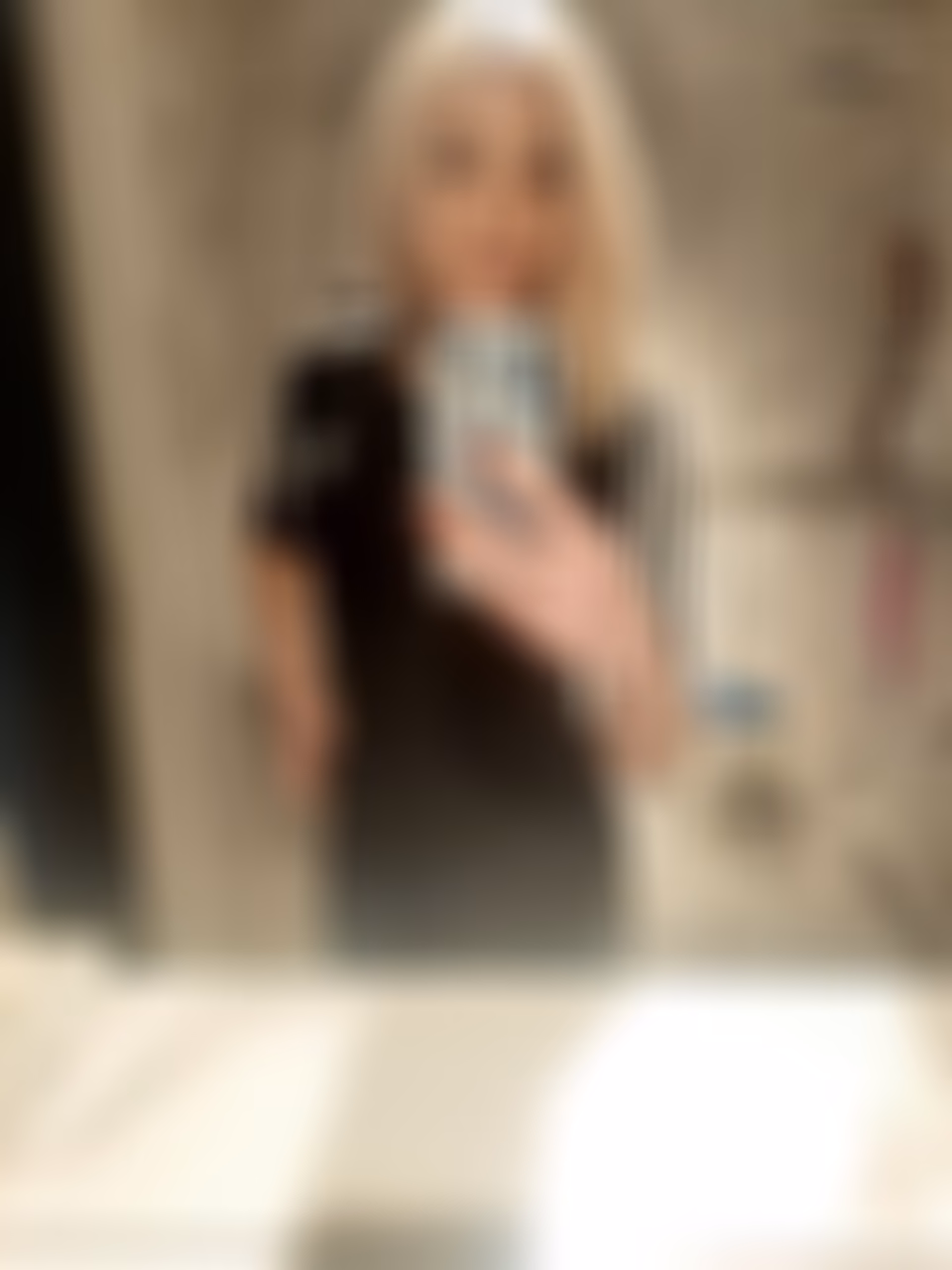 Yuliia 47 Berlin Germany I dream of a happy and loving marriage