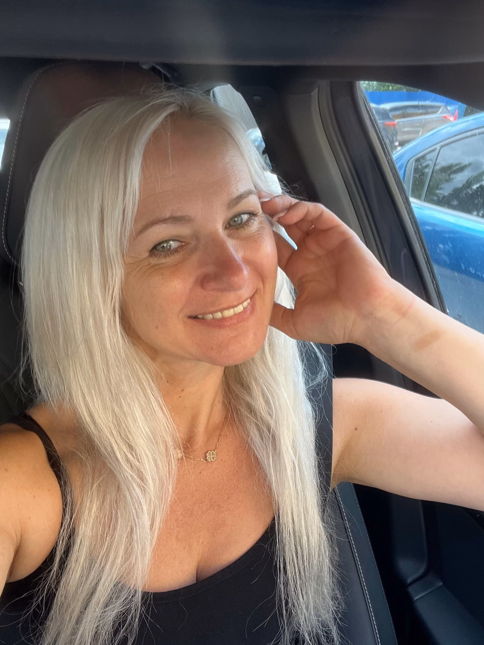 Sveta 49 Ukrainka Ukraine I want a holy matrimony with values