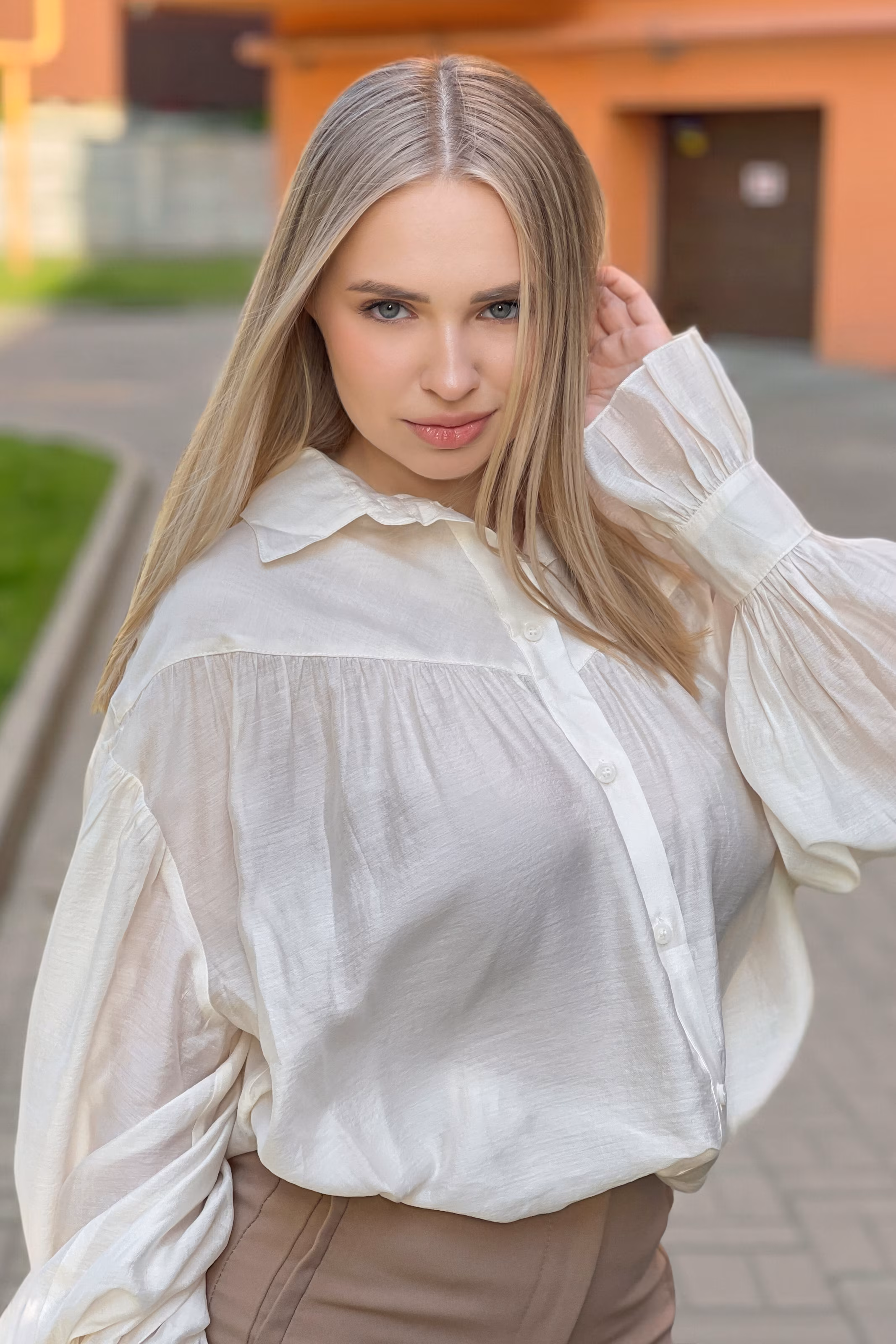Elena 26 Kyiv  Ukraine I want a holy matrimony with values
