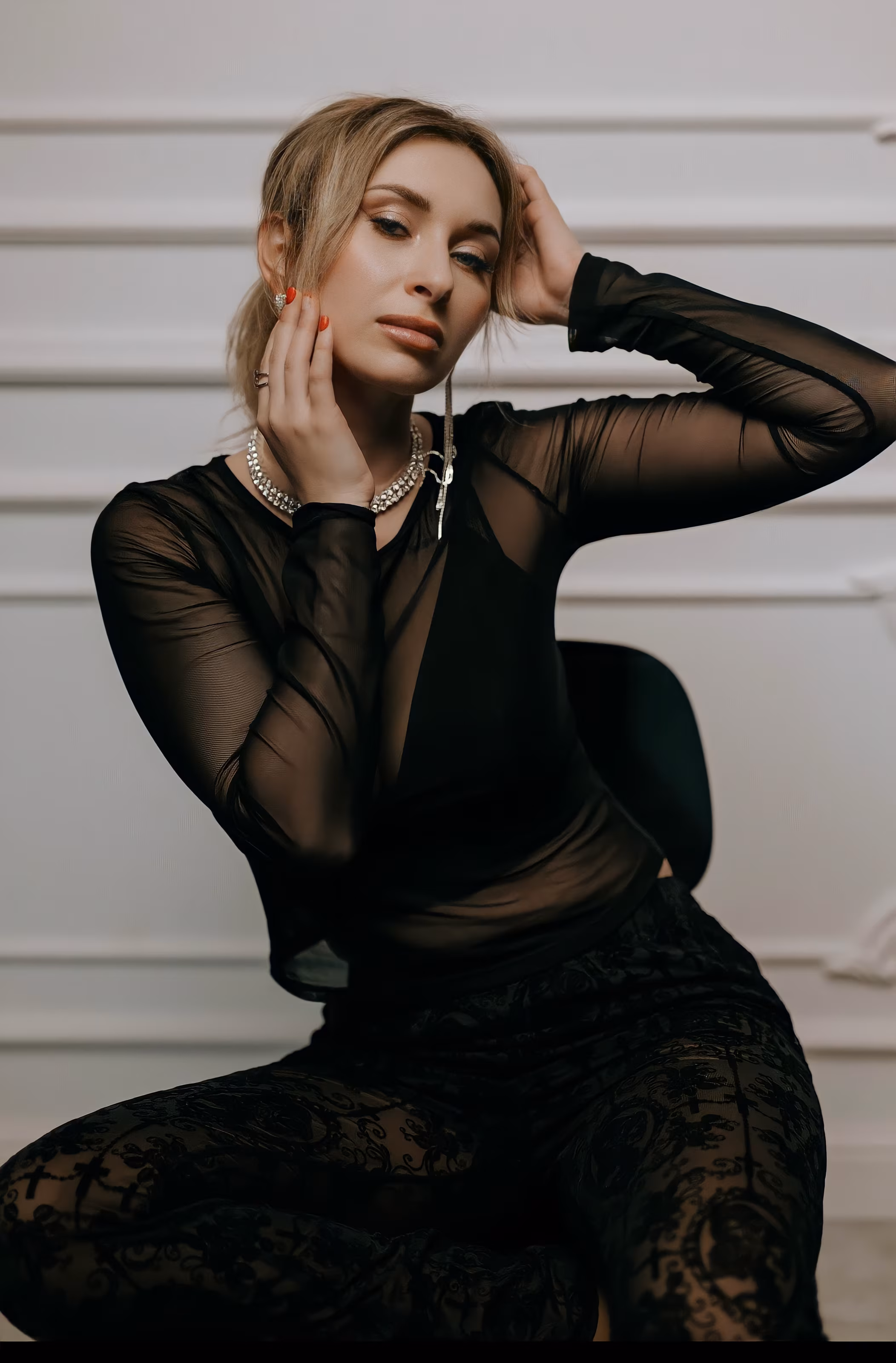 Maryna 32 Mińsk Mazowiecki Poland I want a holy union with a faithful man