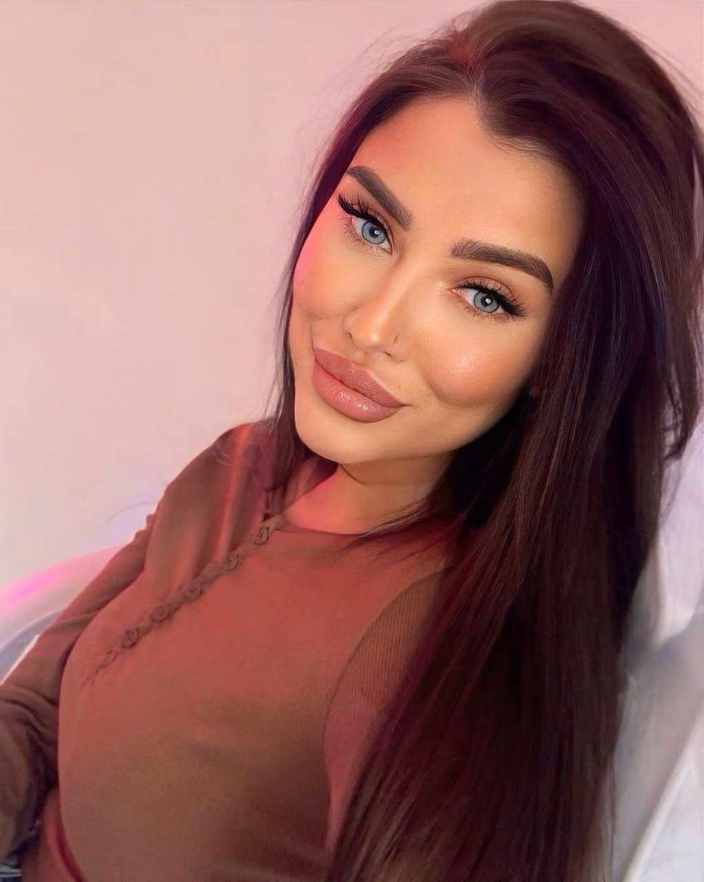 Karolina 27 Limassol Cyprus I want a sacred bond for eternity