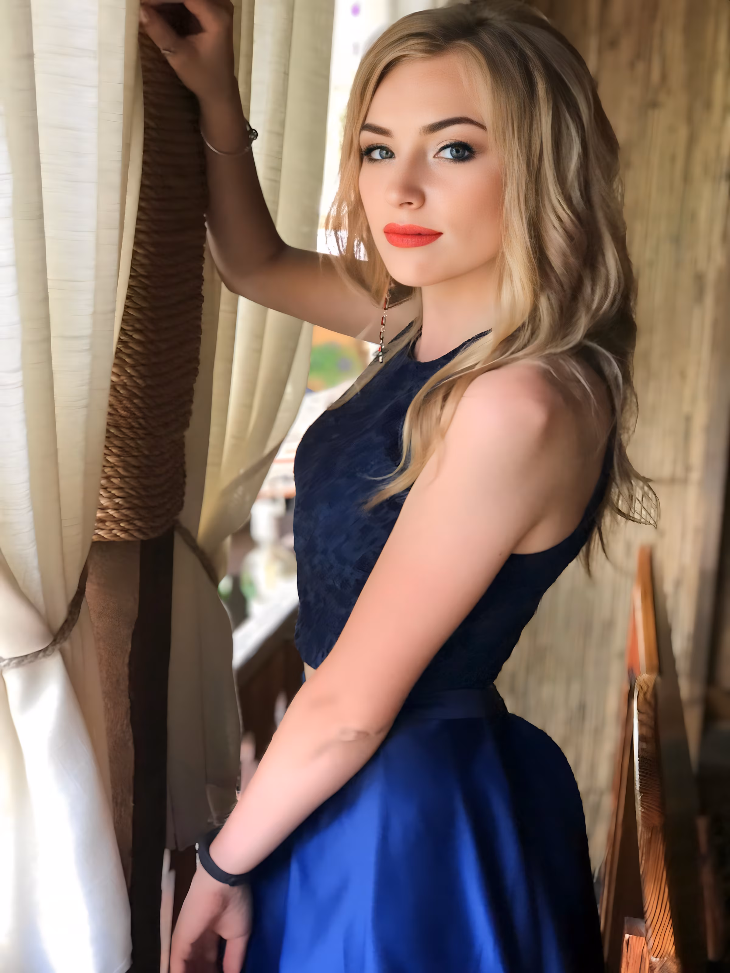 Mariia 29 Chernivtsi  Ukraine I want to experience holy matrimony