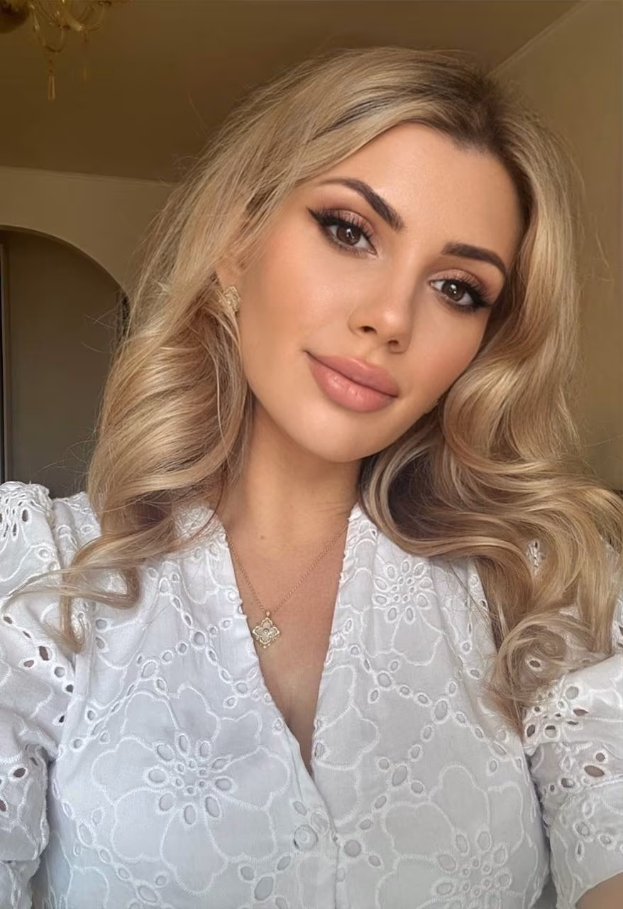 Maryna 36 Beijing/Kyiv China I want to experience holy matrimony