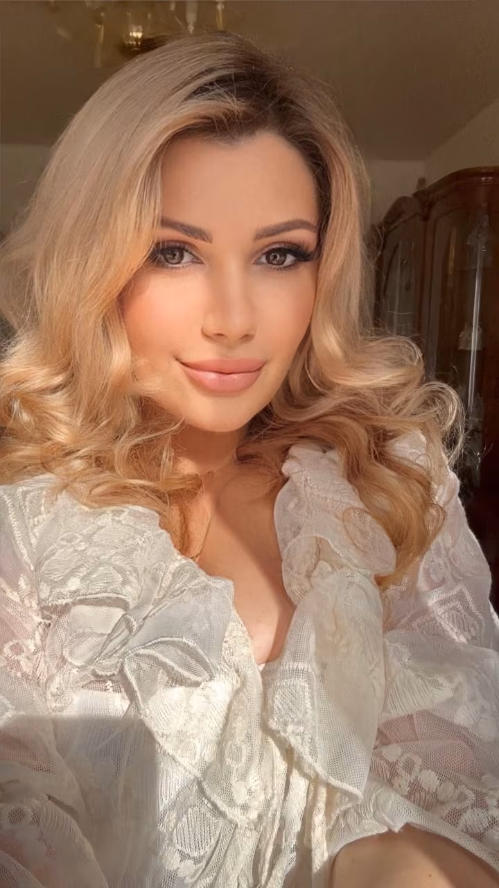 Maryna 36 Beijing/Kyiv China I want to experience holy matrimony