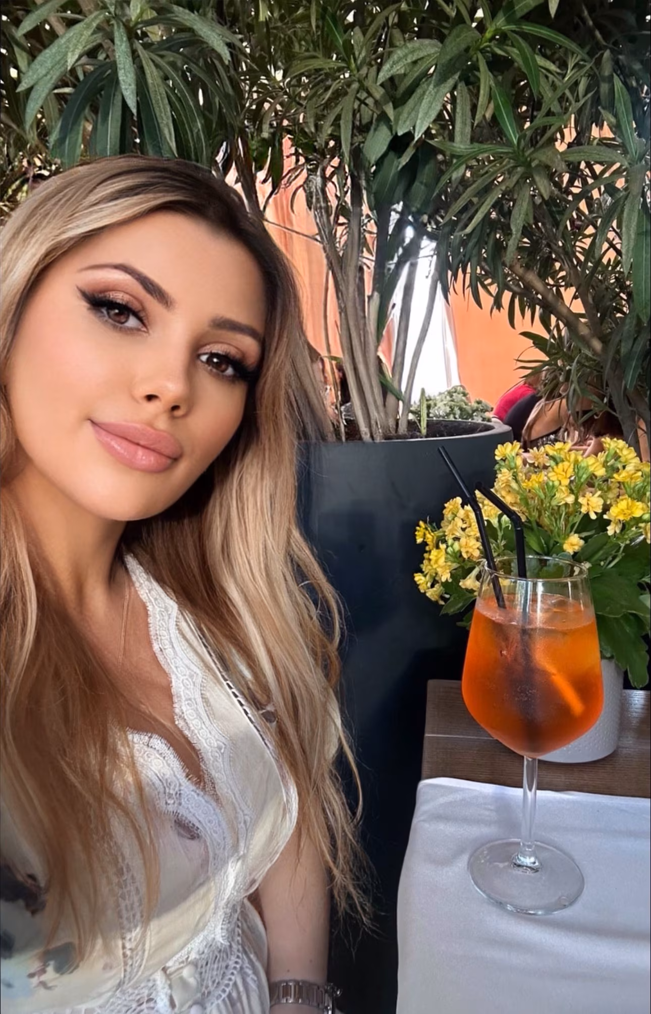 Maryna 36 Beijing/Kyiv China I want to experience holy matrimony