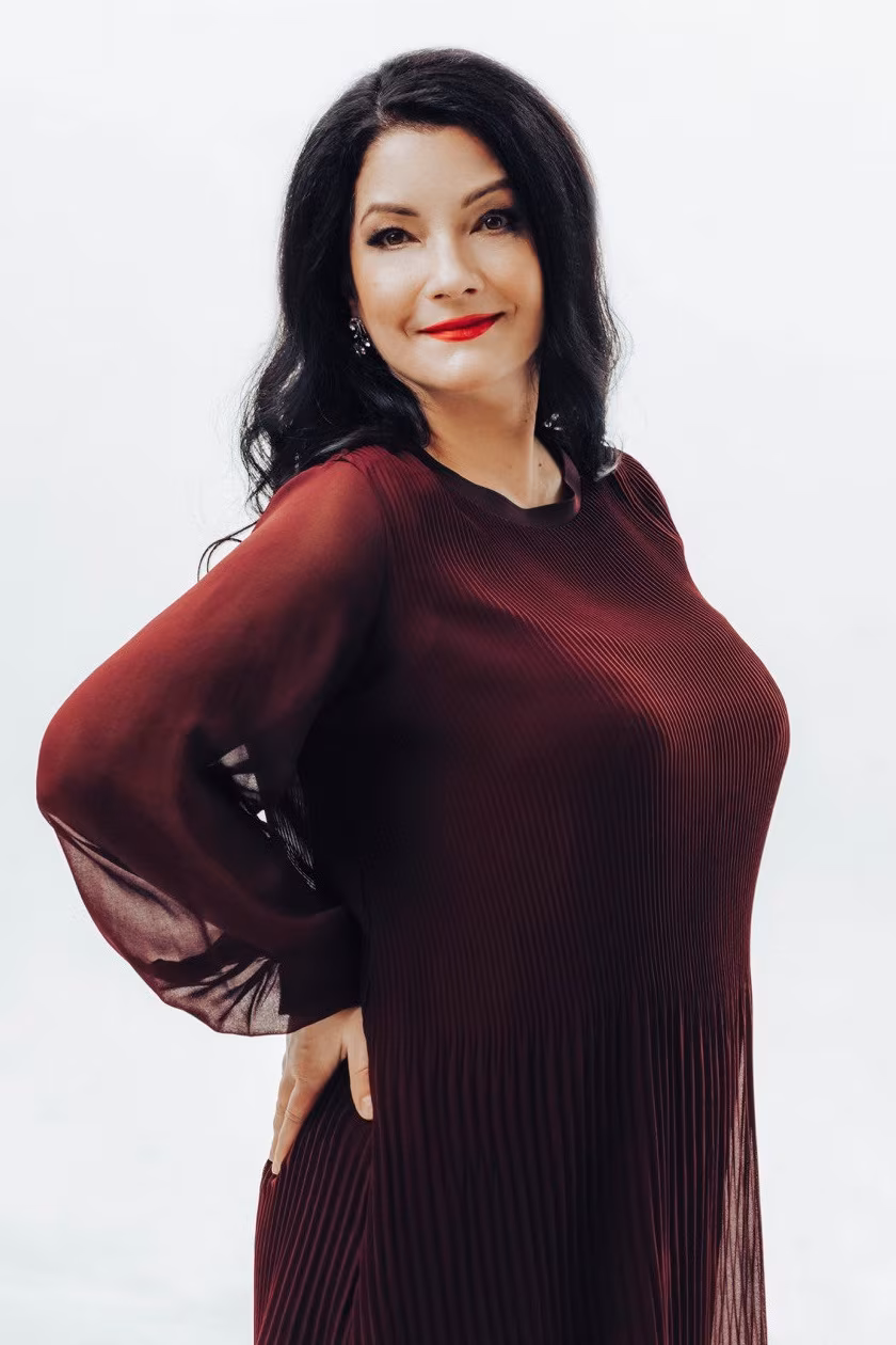 Tatyana 58 Kyiv  Ukraine My dream is to walk down the aisle